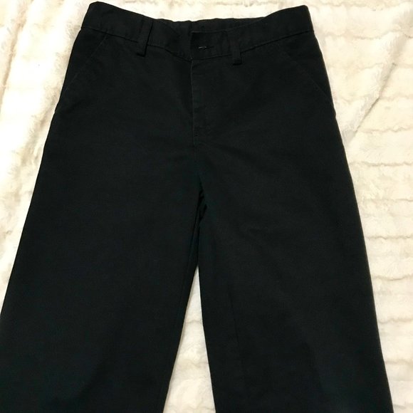 📣 3 for $15  📣Black Kids Khakis - Picture 2 of 4